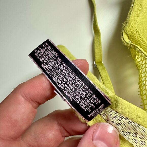 Victoria's Secret Women's 34C Very Sexy Push Up Bra Bright Green Shimmery Lace - Picture 7 of 8